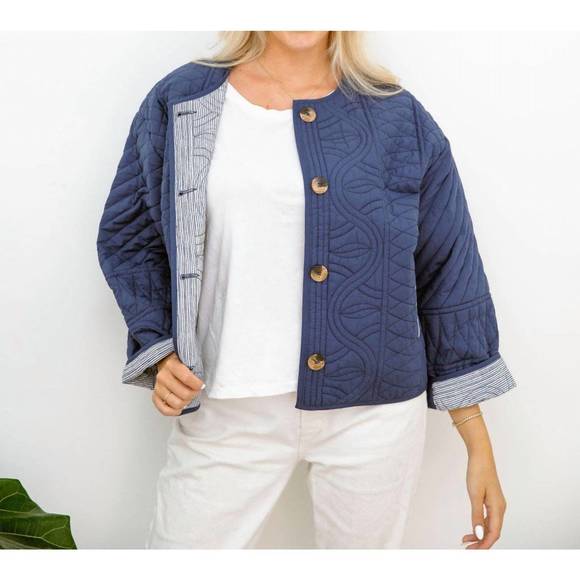 NEW ERICA WILSON quilted jacket in navy - Picture 1 of 6